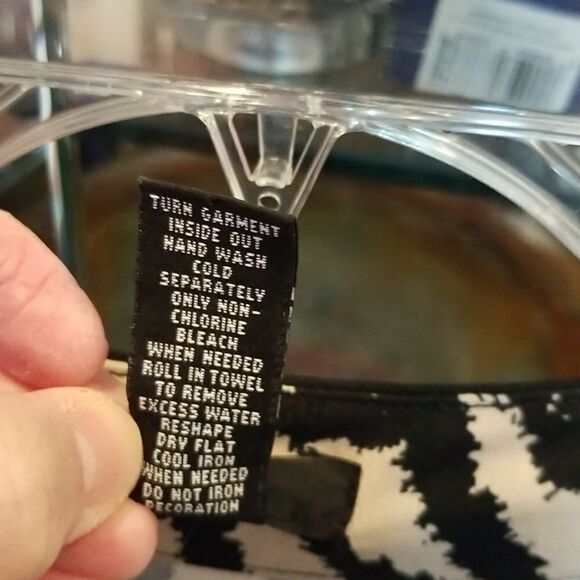 BEAUTIFUL ALFANI DRESS !!! LIKE NEW!!! NEVER WORN!!! - Picture 13 of 14